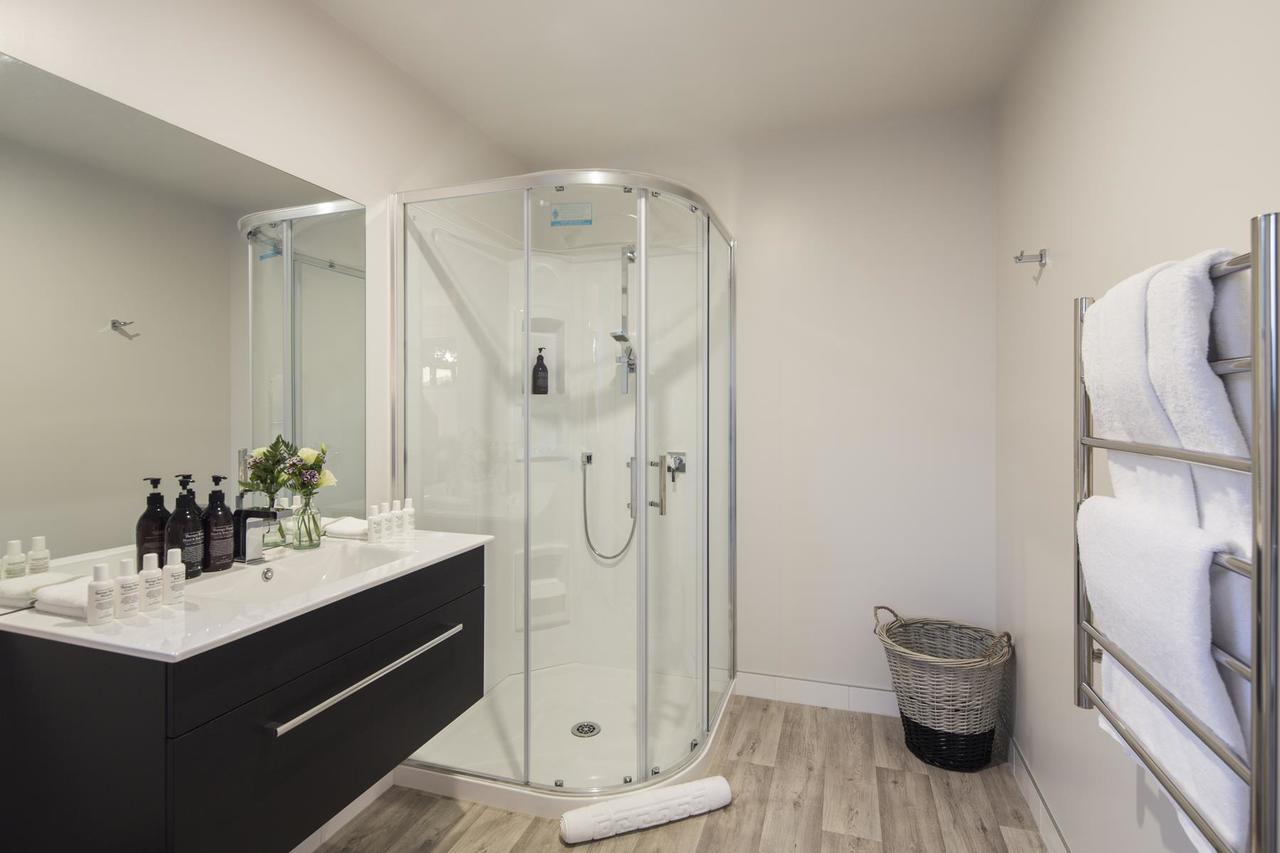 Lakefront Luxury By Amazing Accom Queenstown Zewnętrze zdjęcie